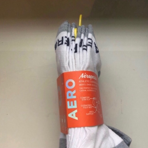 New Socks Aeropostale Package 8 Pairs Mens Gray & White Athletic Low Cut Socks - Picture 5 of 14